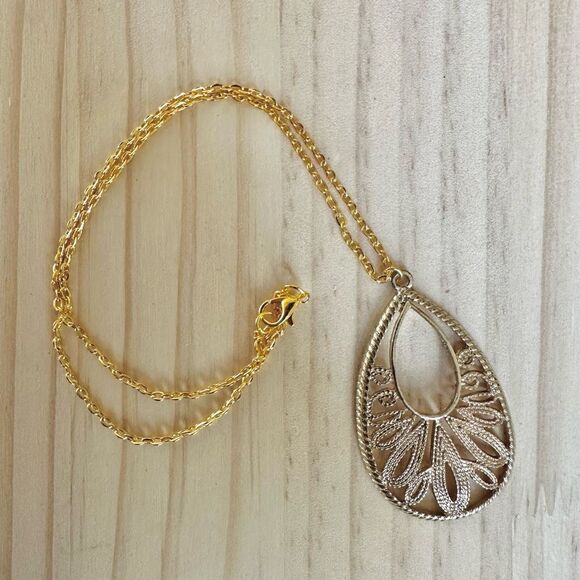 Gold Tone Teardrop Filigree Pendant Necklace - Picture 4 of 7